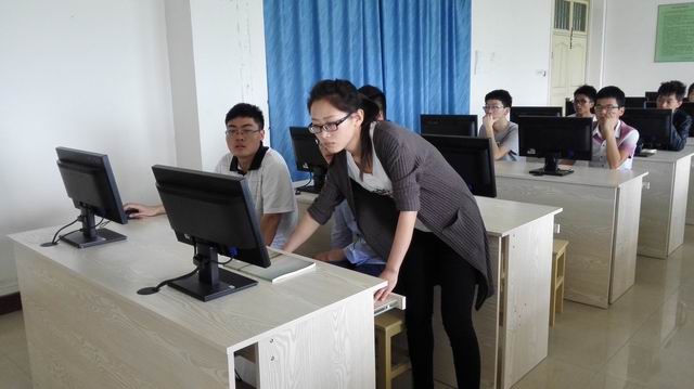上海第九城市移动网络游戏开发培训在我院开班 上海第九城市移动网络游戏开发培训在我院开班