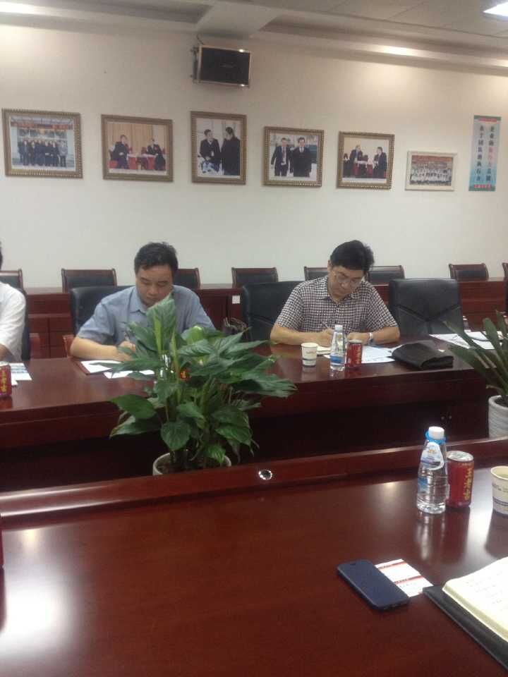 雷火竞技官方网站院长李忠明带队赴通城开展校企合作